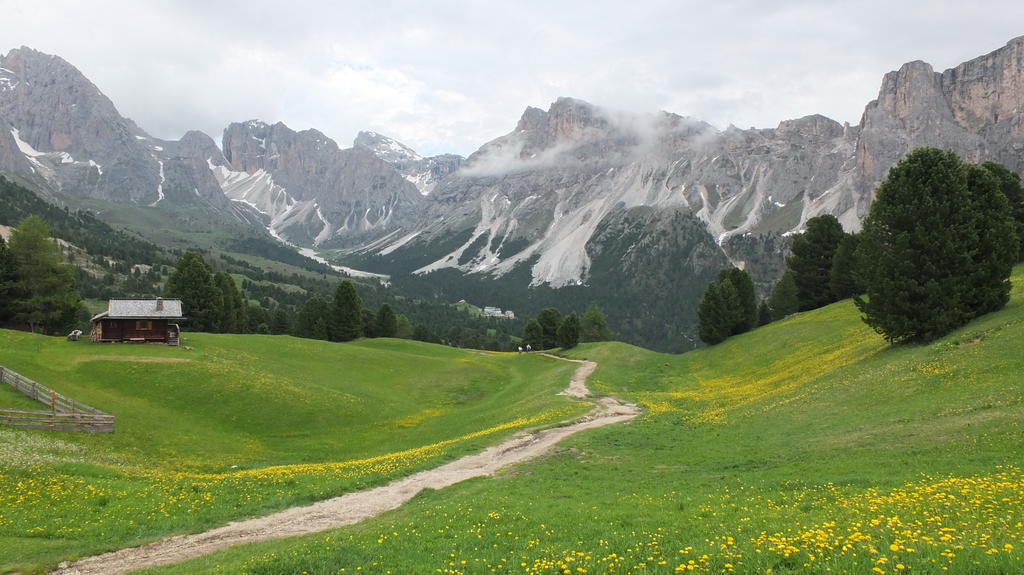 Garni Le Chalet Santa Cristina Val Gardena Eksteriør bilde