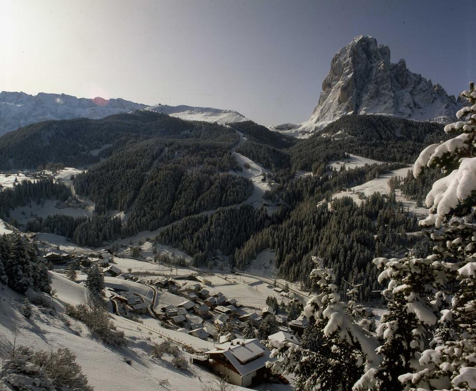 Garni Le Chalet Santa Cristina Val Gardena Eksteriør bilde