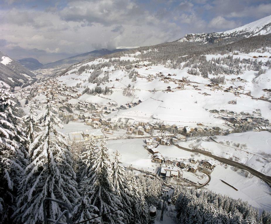 Garni Le Chalet Santa Cristina Val Gardena Eksteriør bilde