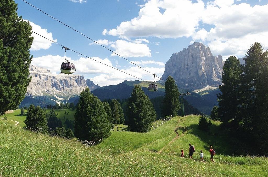 Garni Le Chalet Santa Cristina Val Gardena Eksteriør bilde